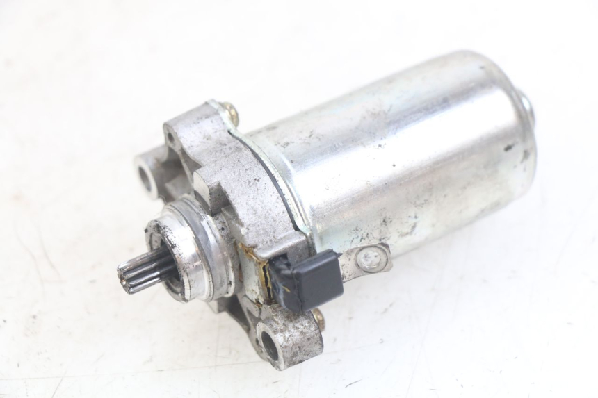 photo de STARTER PIAGGIO FLY 4T 50 (2013 - 2017)