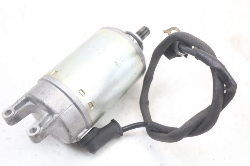 photo de STARTER SUZUKI GS F 500 (2004 - 2007)