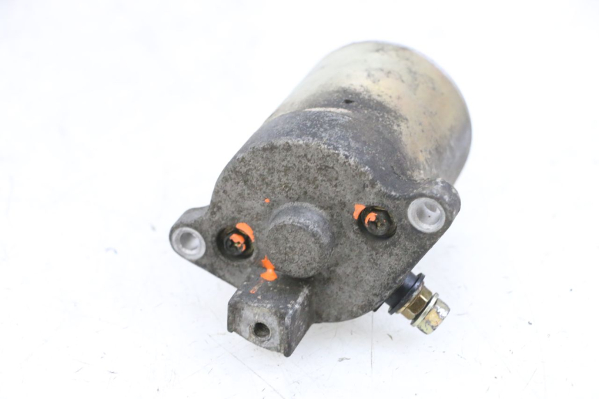 photo de STARTER PIAGGIO X8 125 (2004 - 2007) - Alternative perspective