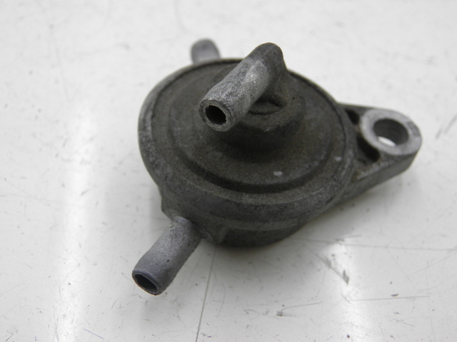 photo de FUEL TANK VALVE KYMCO AGILITY CITY 4T 50 (2008 - 2016)