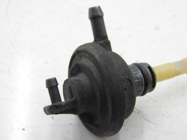 photo de FUEL TANK VENT YAMAHA YP MAJESTY 125 (2007 - 2010)