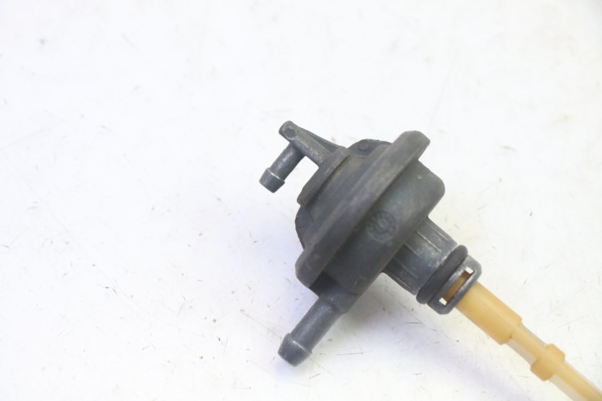 photo de FUEL TANK VENT YAMAHA YP MAJESTY 125 (2007 - 2010)