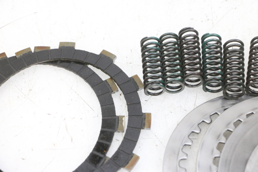 photo de CLUTCH PLATE YAMAHA TDM ABS 900 (2002 - 2014) - Technical close-up