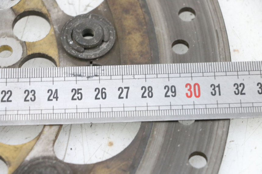 photo de FRONT BRAKE DISC HONDA NSR R 125 (1994 - 2003) - Zoom on usage condition