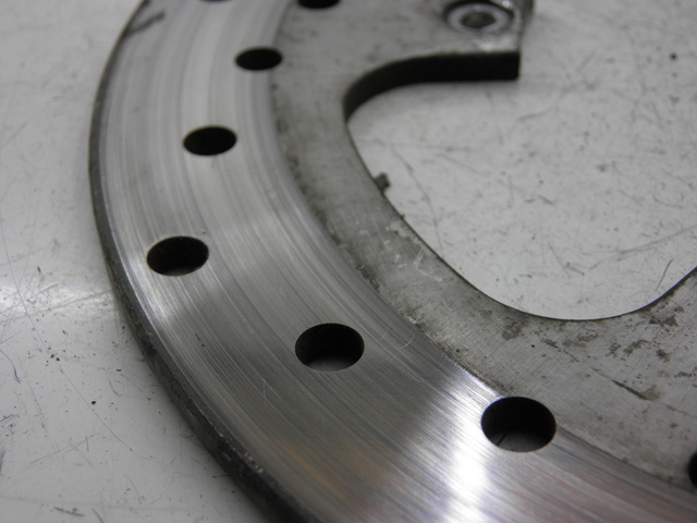 photo de FRONT BRAKE DISC PIAGGIO X8 125 (2004 - 2007)