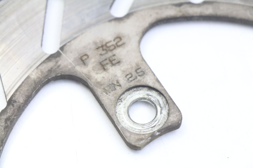 photo de FRONT BRAKE DISC PEUGEOT VIVACITY 125 (2010 - 2017)