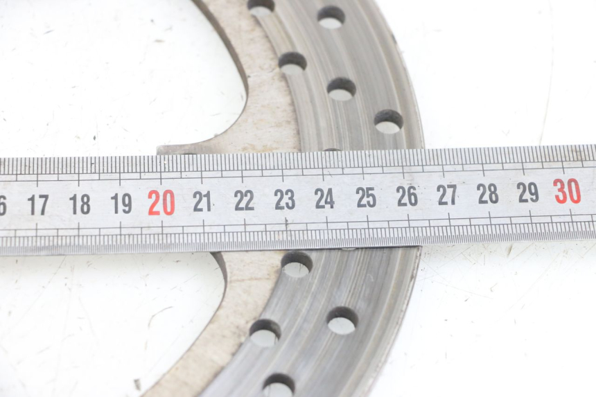 photo de FRONT BRAKE DISC YAMAHA XMAX X-MAX 125 (2006 - 2009) - Zoom on usage condition