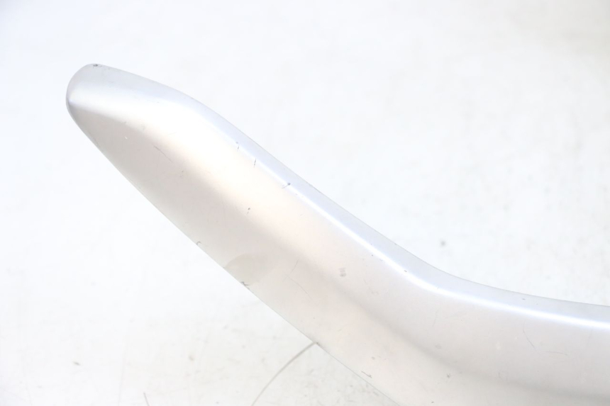 photo de BACKREST PEUGEOT ELYSEO 125 (1999 - 2004) - Technical close-up