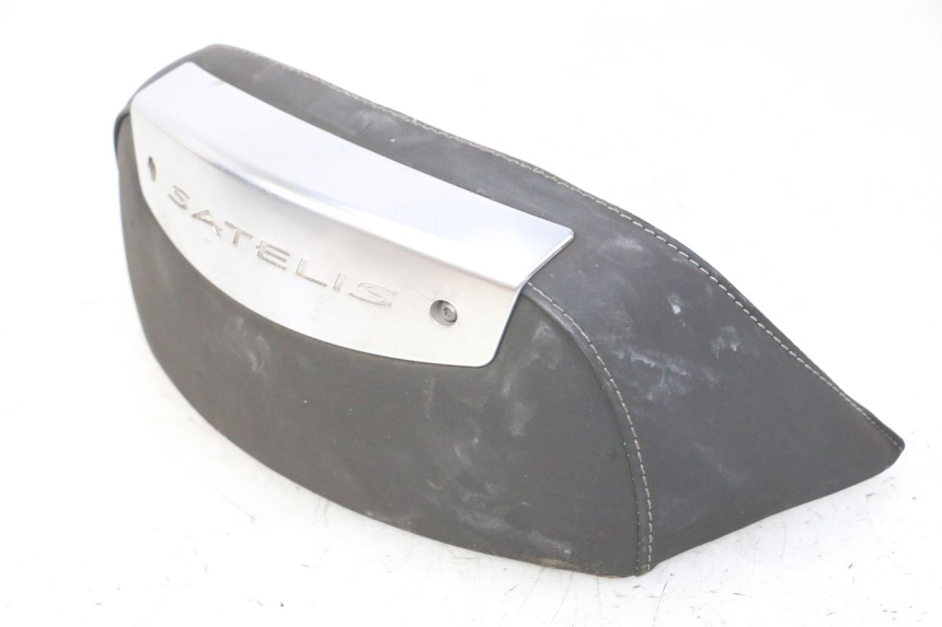 photo de BACKREST PEUGEOT SATELIS 125 (2010 - 2012)