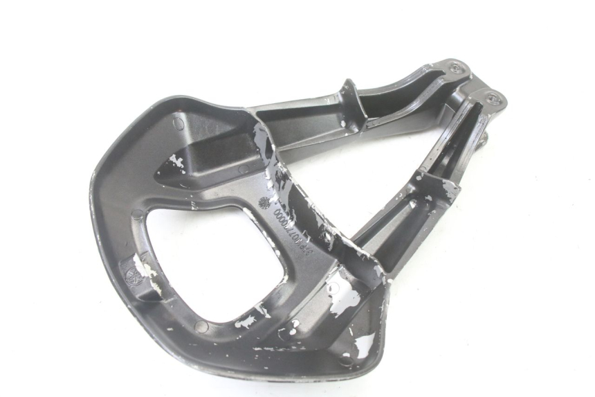 photo de SISSY BAR YAMAHA X-MAX XMAX 125 (2010 - 2014)