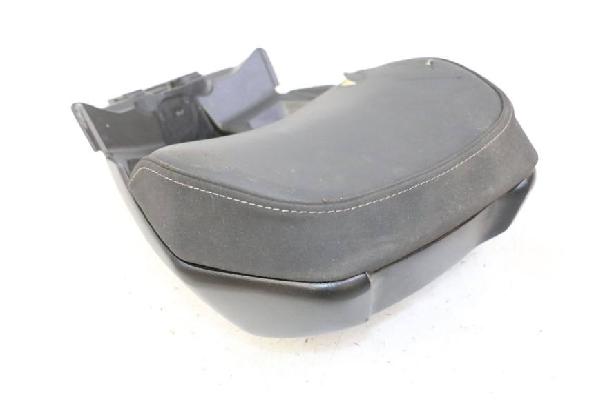 photo de BACKREST YAMAHA XMAX X-MAX 125 (2021 - 2025)