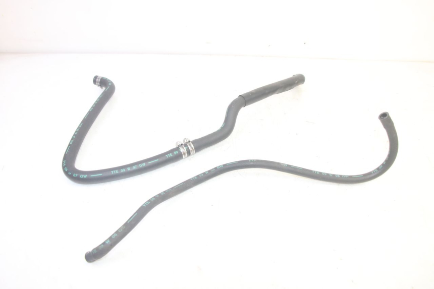photo de RADIATOR HOSE SYM GTS EVO 125 (2009 - 2013) - Zoom on usage condition