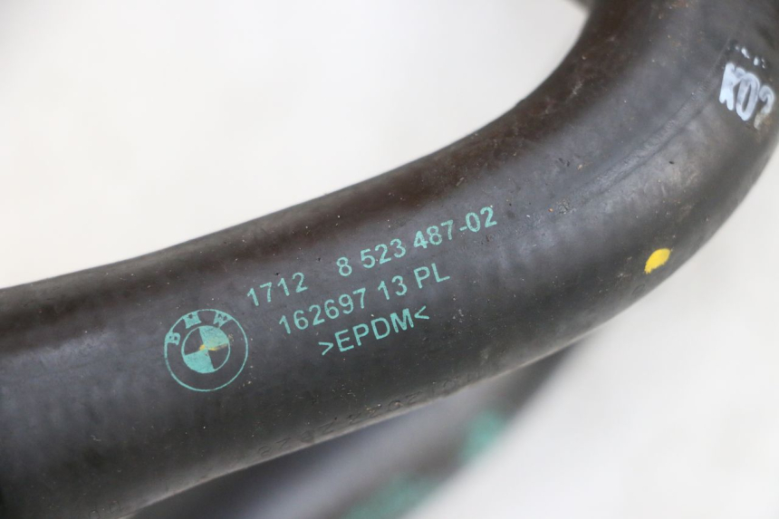 photo de RADIATOR HOSE BMW R GS 1250 (2021 - 2024) - Alternative perspective