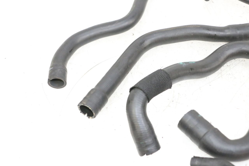 photo de RADIATOR HOSE BMW R GS 1250 (2021 - 2024) - Markings and original references