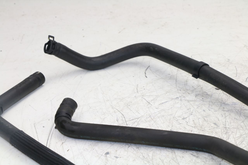photo de RADIATOR HOSE PEUGEOT SATELIS 125 (2010 - 2012)