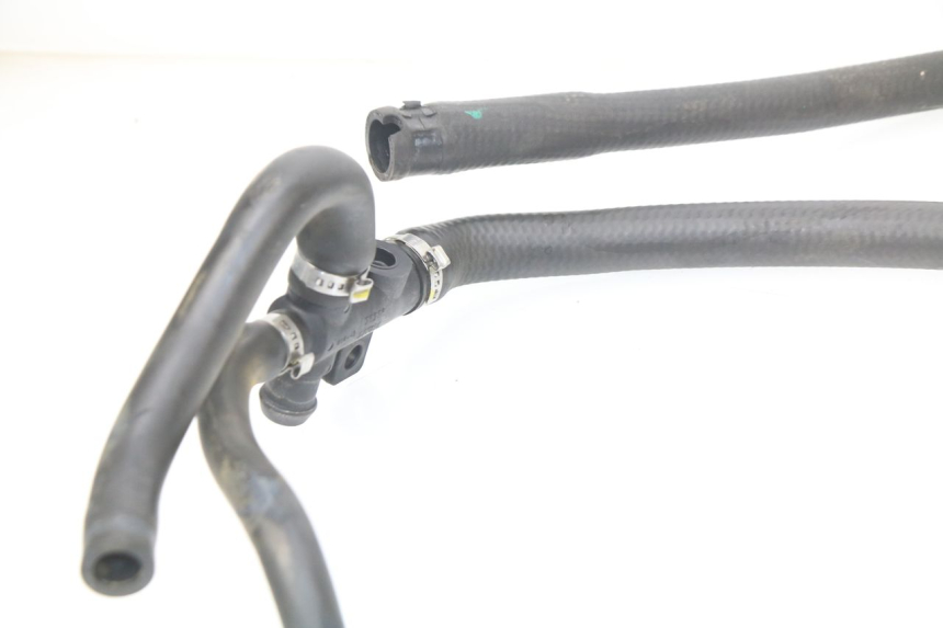 photo de RADIATOR HOSE PIAGGIO VESPA GTS IE ABS 300 (2016 - 2018)