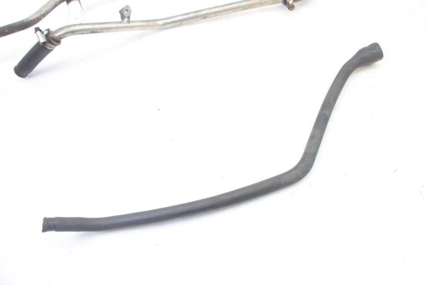 photo de RADIATOR HOSE YAMAHA XMAX X-MAX 125 (2006 - 2009) - Zoom on usage condition