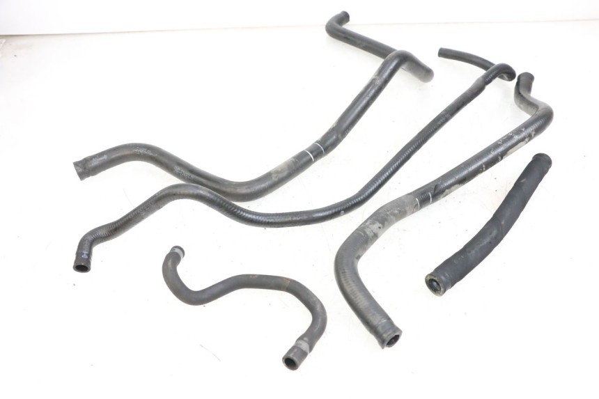 photo de RADIATOR HOSE YAMAHA YP MAJESTY 125 (2002 - 2006)