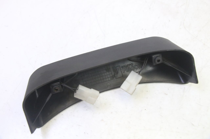 photo de NUMBER PLATE LIGHTING PIAGGIO MP3 RL 250 (2007 - 2010)
