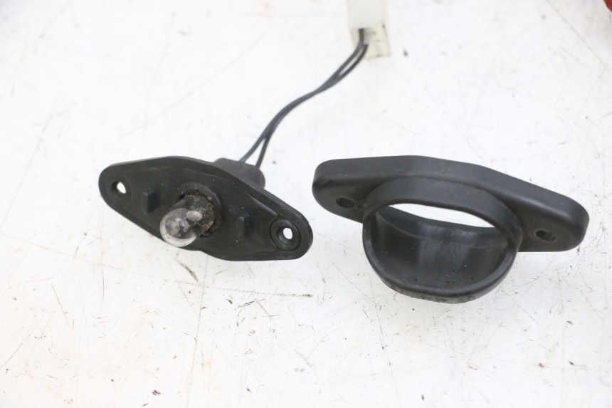 photo de NUMBER PLATE LIGHTING PIAGGIO MP3 500 (2016 - 2018) - Technical close-up