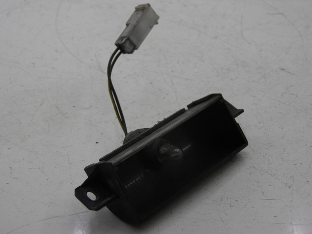 photo de NUMBER PLATE LIGHTING PIAGGIO X8 125 (2004 - 2007) - Zoom on usage condition