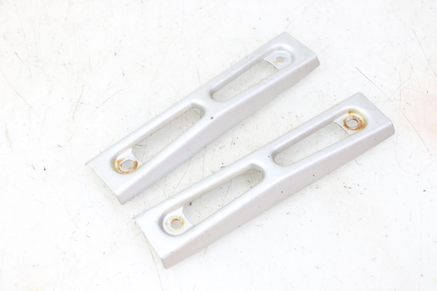 photo de RADIATOR SCOOP YAMAHA FZ6 FAZER S2 600 (2007 - 2011)
