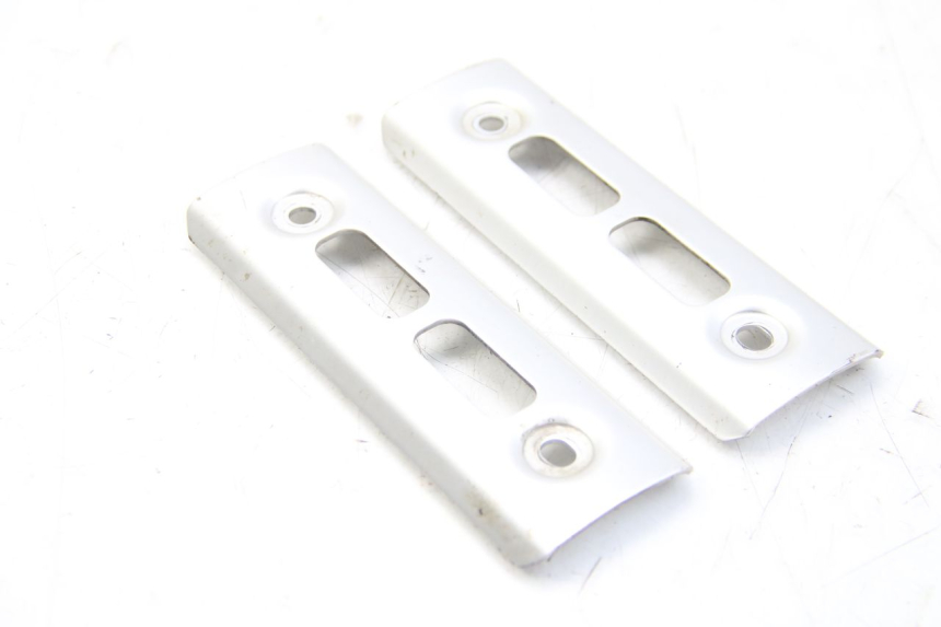 photo de RADIATOR SCOOP YAMAHA FZS FAZER 600 (2001 - 2003)