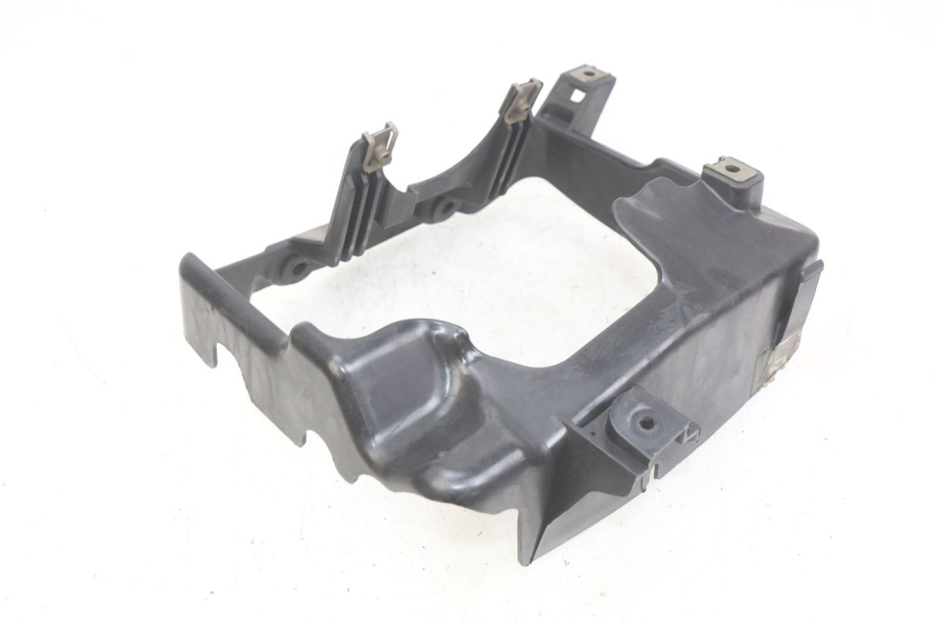 photo de RADIATOR SHROUD APRILIA SCARABEO LIGHT 125 (2007 - 2011)