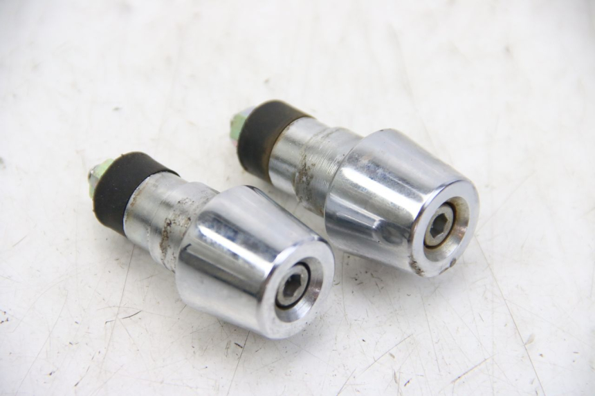 photo de HANDLEBAR END PEUGEOT CITYSTAR 50 (2013 - 2017)