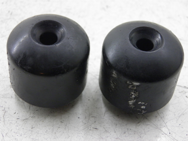 photo de HANDLEBAR ENDS HONDA PCX (JF57/JF64) 125 (2014 - 2018)