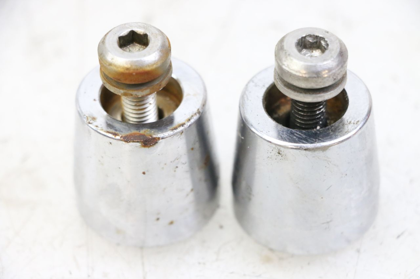 photo de HANDLEBAR ENDS KYMCO STRYKER OFF ROAD 125 (1999 - 2005)