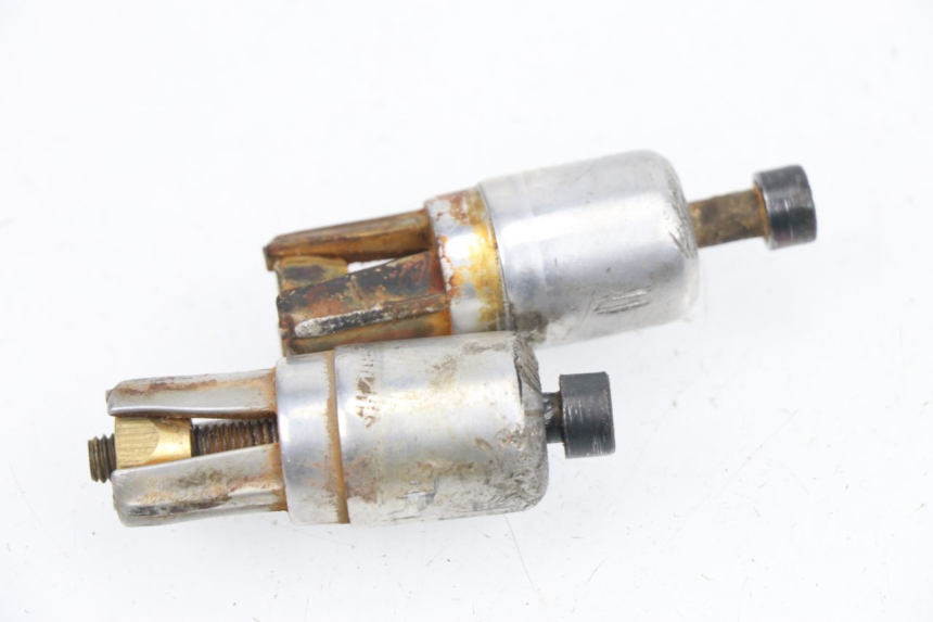 photo de HANDLEBAR ENDS PEUGEOT TKR TREKKER FURIOUS 50 (2005 - 2014)