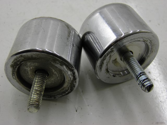 photo de HANDLEBAR ENDS PIAGGIO MP3 125 (2006 - 2014)