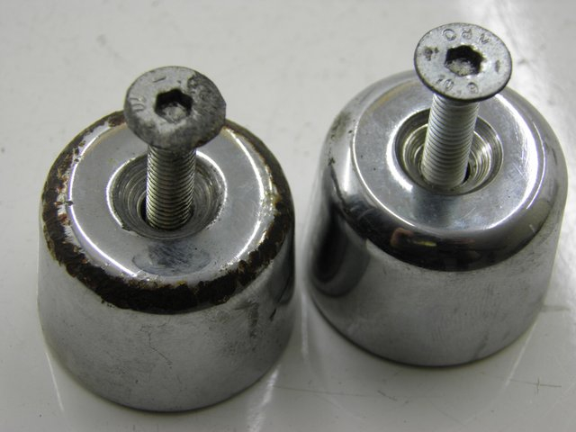 photo de HANDLEBAR ENDS PIAGGIO MP3 125 (2006 - 2014)