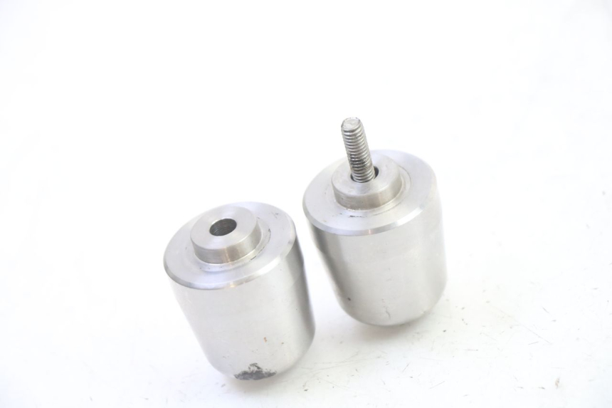 photo de HANDLEBAR ENDS TRIUMPH SPRINT 900 (1995 - 1998)