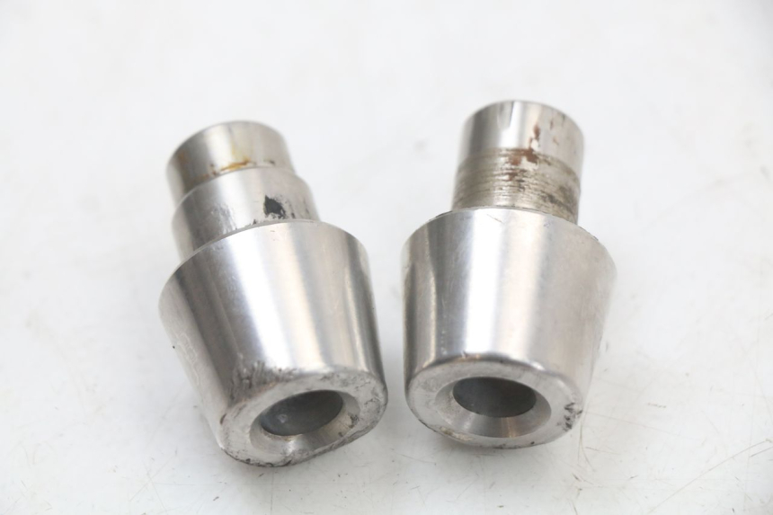 photo de HANDLEBAR ENDS PEUGEOT TWEET 125 (2018 - 2021)