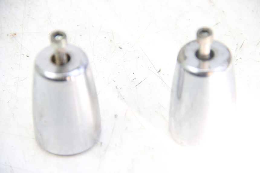 photo de HANDLEBAR END PIAGGIO VESPA GRANTURISMO 125 (2003 - 2007)