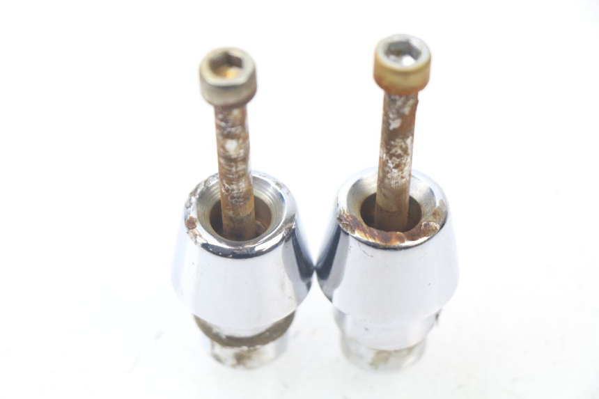 photo de HANDLEBAR ENDS PEUGEOT VIVACITY 125 (2010 - 2017)