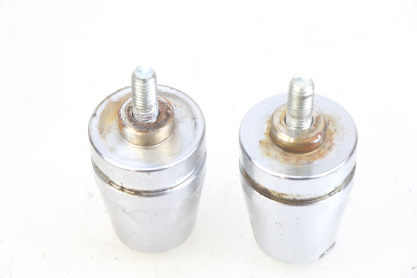 photo de HANDLEBAR END DAELIM VJ ROADWIN FI 125 (2008 - 2017)