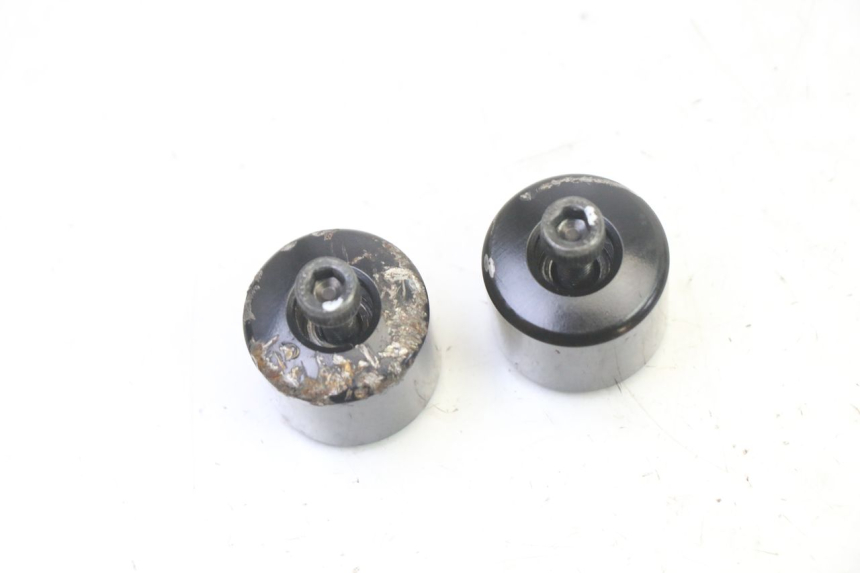 photo de HANDLEBAR ENDS YAMAHA XMAX X-MAX 125 (2021 - 2025)