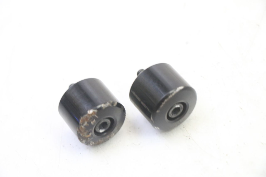 photo de HANDLEBAR ENDS YAMAHA XMAX X-MAX 125 (2021 - 2025)