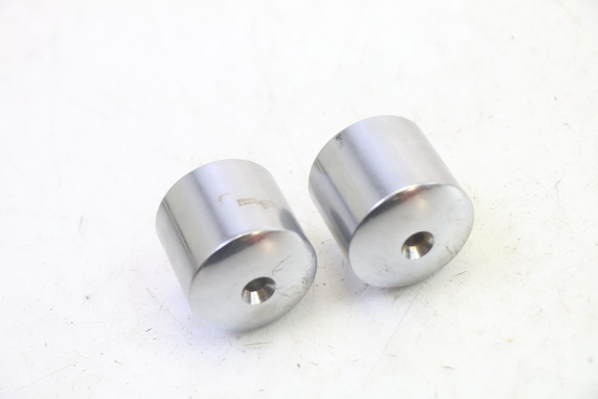 photo de HANDLEBAR ENDS KYMCO ZING 125 (1997 - 2003) - Zoom on usage condition