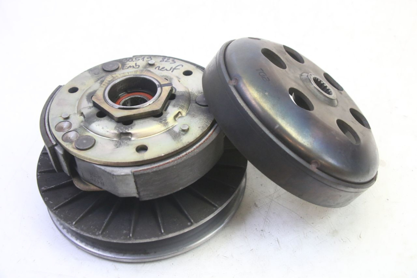 photo de CLUTCH QUADRO 4 4D 350 (2015 - 2018)