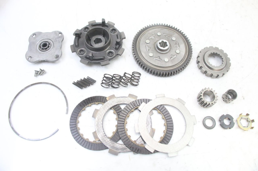 photo de CLUTCH APOLLO RFZ 125