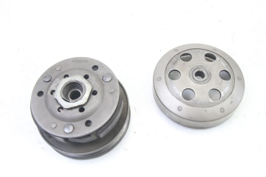photo de CLUTCH MBK BOOSTER SPIRIT NAKED 50 (2004 - 2017)