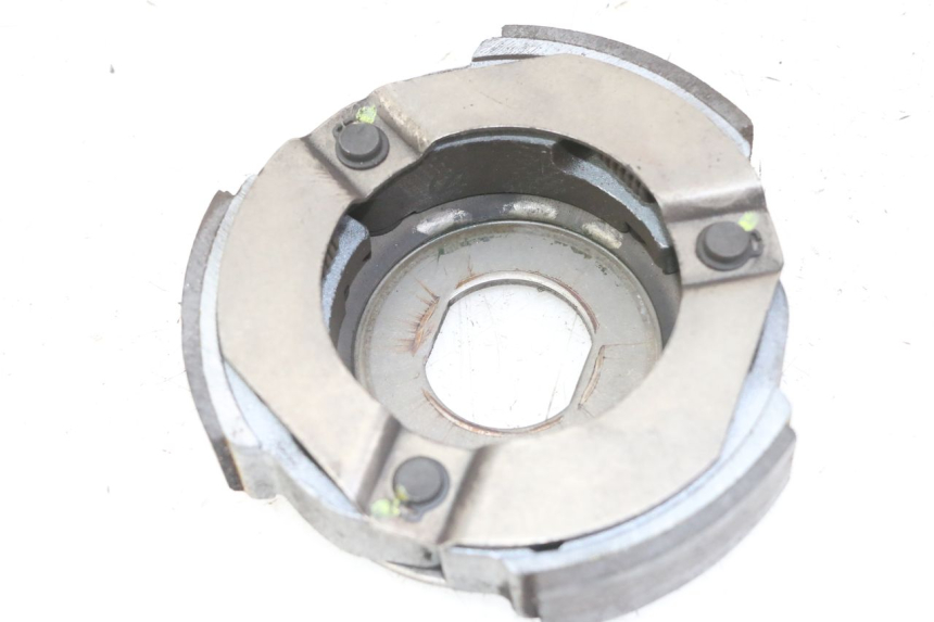 photo de CLUTCH PEUGEOT ELYSTAR 125 (2002 - 2007)