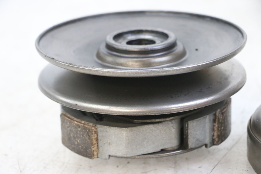 photo de CLUTCH GOES WIKI 125 (2010 - 2015) - Zoom on usage condition