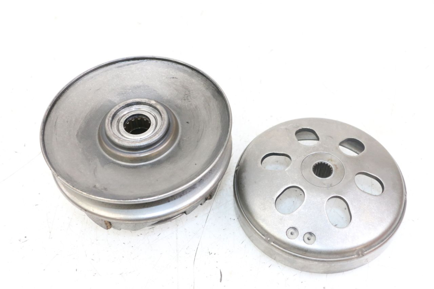 photo de CLUTCH GOES WIKI 125 (2010 - 2015) - Alternative perspective