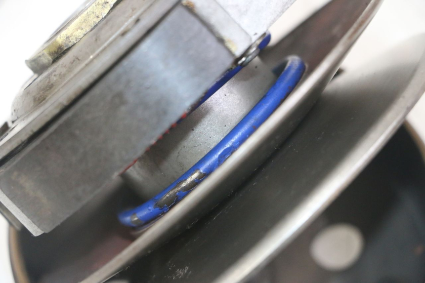 photo de CLUTCH PEUGEOT JET FORCE CARBU 50 (2003 - 2016)