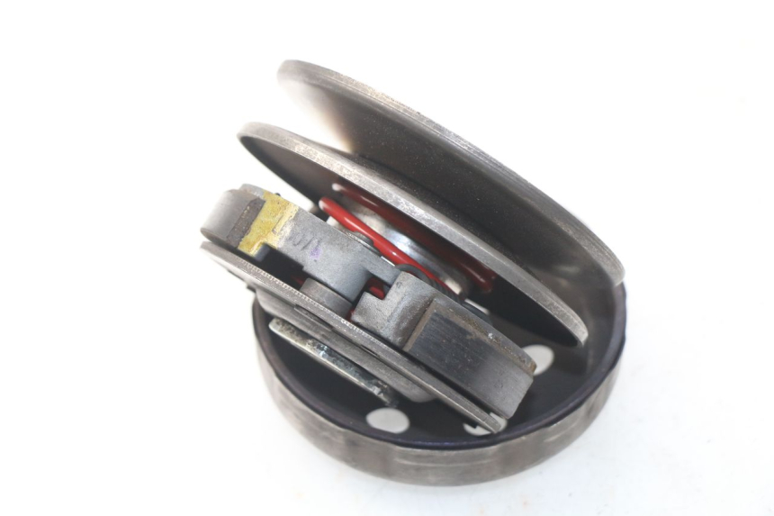photo de CLUTCH MBK BOOSTER SPIRIT NAKED 50 (2004 - 2017)